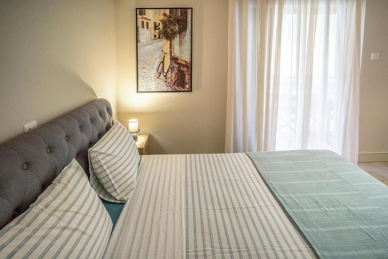 Fani'S Seacret Apartment Varkiza ภายนอก รูปภาพ